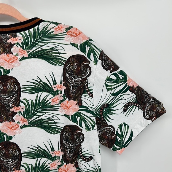 Sunrise Kingdom Tropical Green&Pink Tigger Short Sleeve Tee - Picture 8 of 11